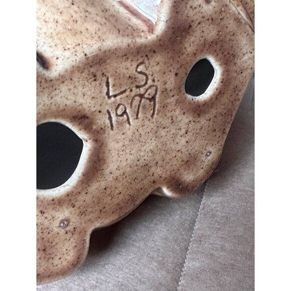 Hippo Figurine With Goofy Expression vintage 1979 ceramic - Picture 5 of 9